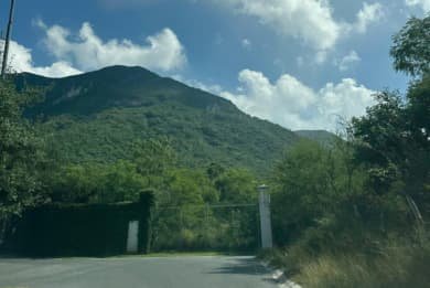 Terrenos residenciales  en venta en el uro